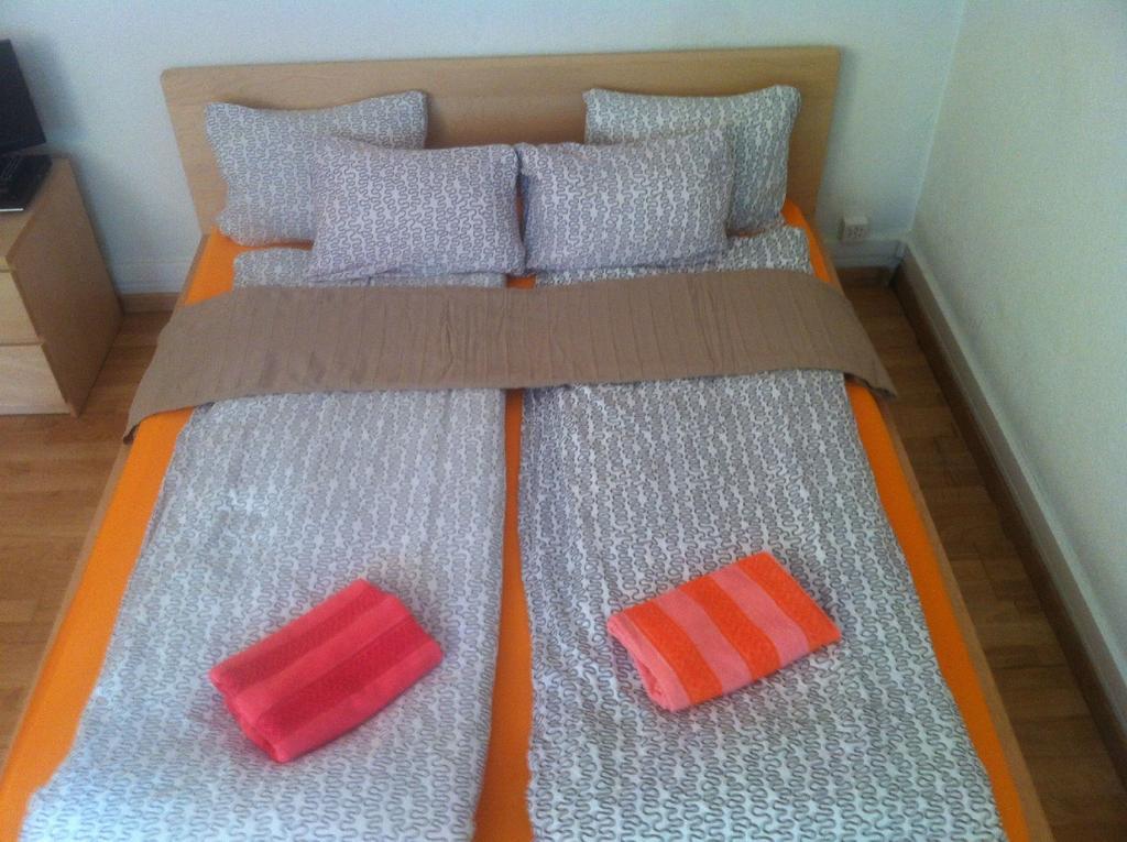 Garden Studio Apartment Zuerichberg Rom bilde